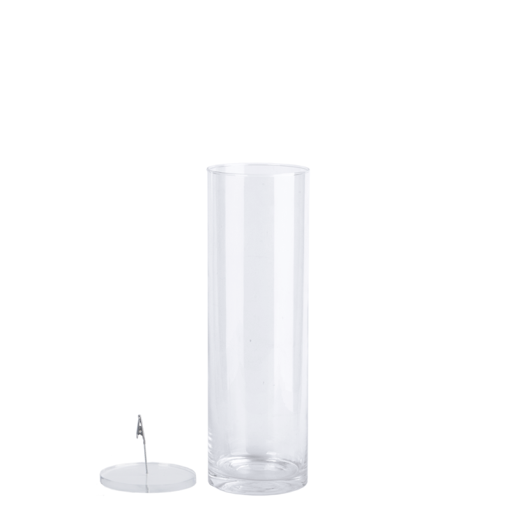 Versunkene Blumenvase S.