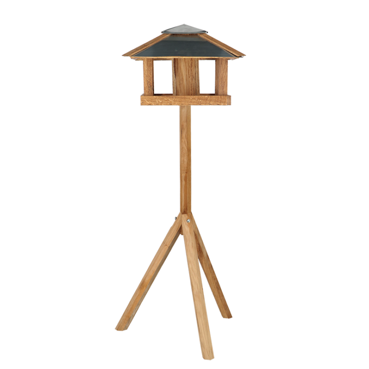 Futterhaus quadratisch aus Eiche mit Silo